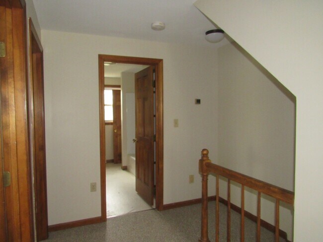 Foto del edificio - Dracut Beautifully renovated Townhouse for Rent!