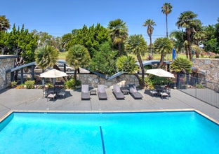 Building Photo - 12130 Old River School Rd