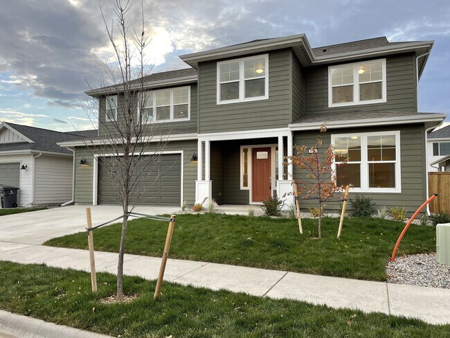 Foto del edificio - Beautiful 4 Bedroom, 3.5 Bathroom Home in Prescott Ranch!