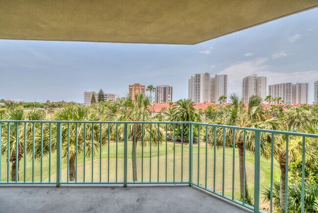 Foto del edificio - Beautiful 3 Bedroom Condo in Daytona Beach...
