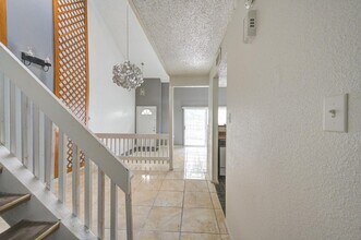 Building Photo - 13004 Greenway Chase Ct