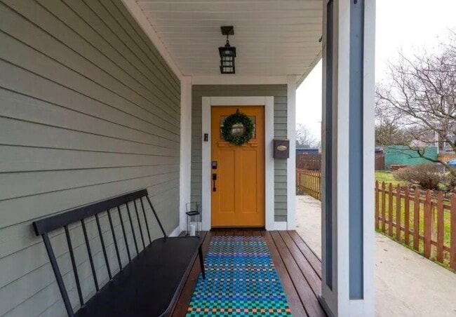 Foto del edificio - 4424 Bridge Ave