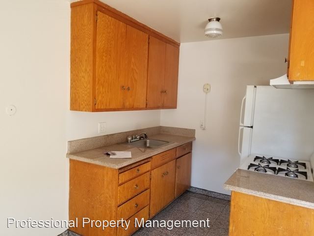 Building Photo - 4861 Appian Way