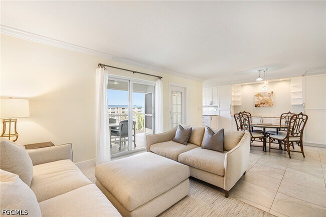 Foto del edificio - 25720 Hickory Blvd