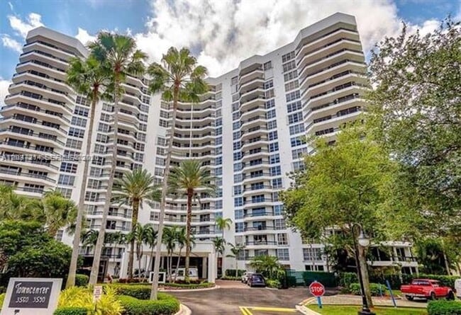 Photo - 3500 Mystic Pointe Dr cu-2306 Apartment