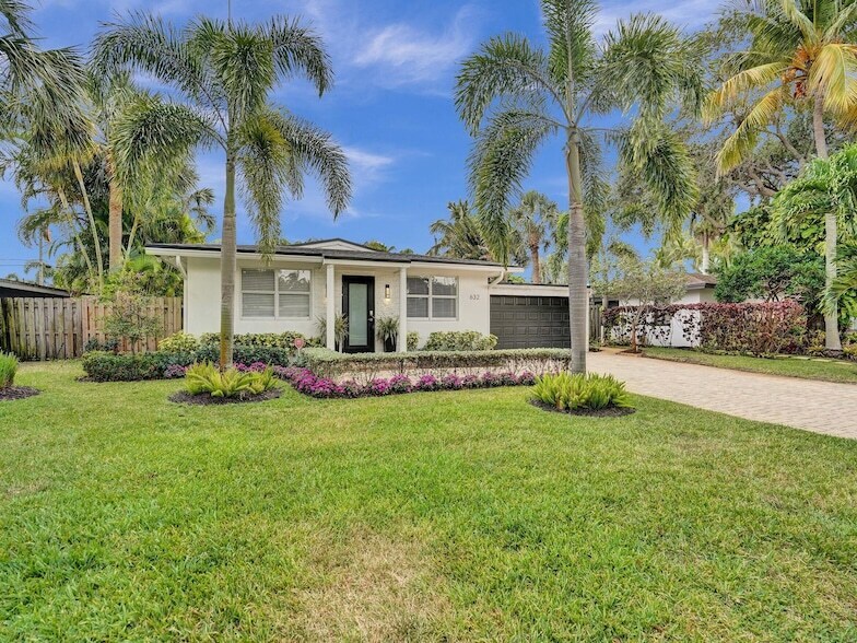 Primary Photo - 632 NW 28th St