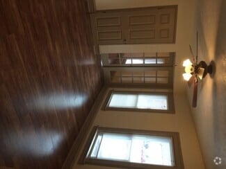 Building Photo - 356 Arch St