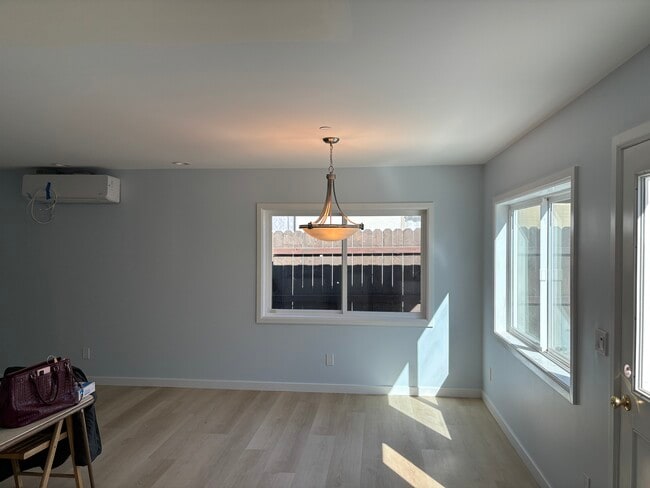 Building Photo - 328 Jordan Ave