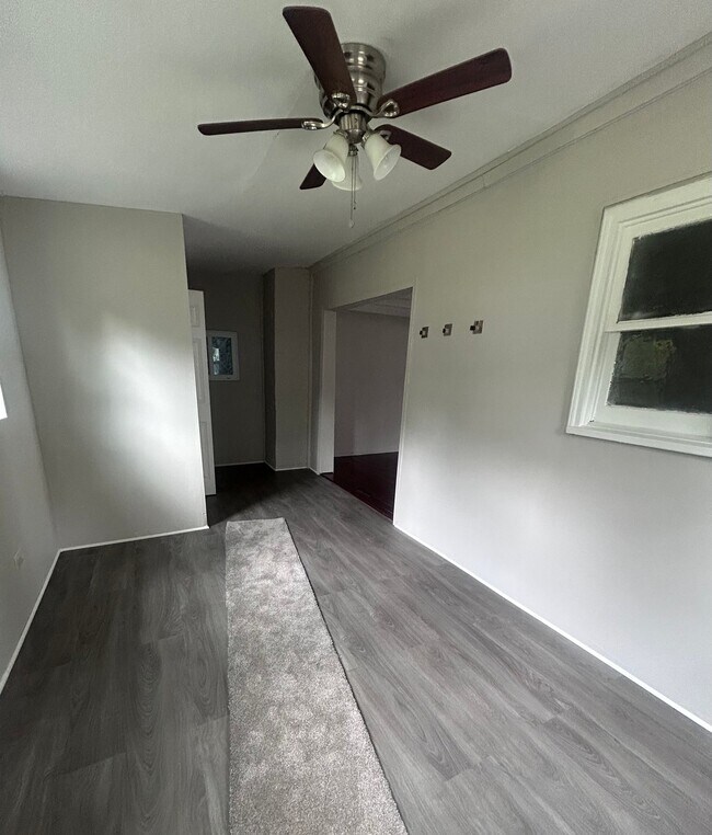 Foto del edificio - 32700 Pettibone Rd