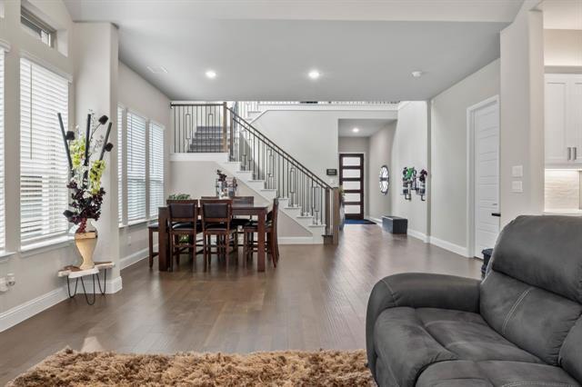 Building Photo - 13101 Scissortail Dr