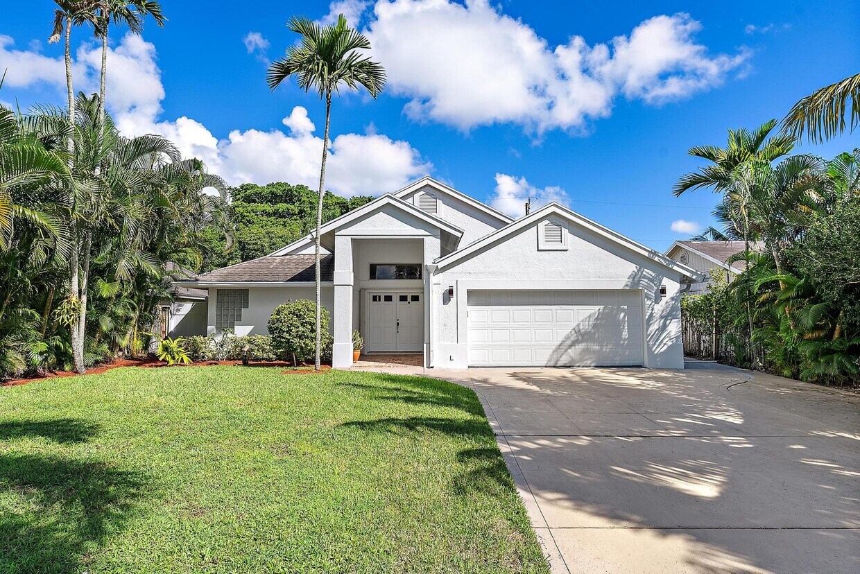 Foto principal - 6051 Kendrick St