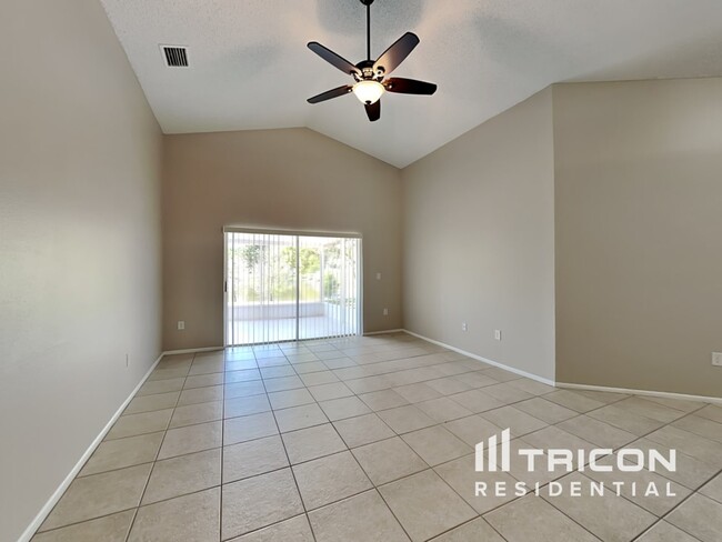 Building Photo - 14012 Pomelo Place Tampa FL