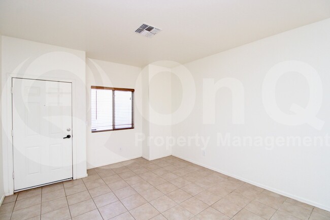 Building Photo - 2300 E Magma Rd