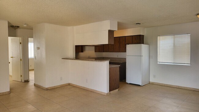 Foto del edificio - 3117 E Carey Ave