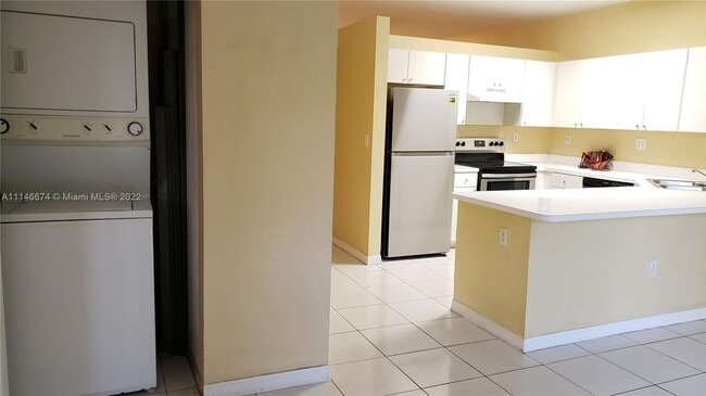 Building Photo - 6940 NW 179th St