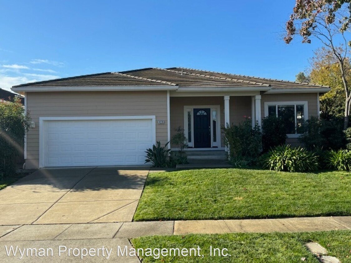 Primary Photo - 3 br, 2 bath House - 4229 Grapevine Drive