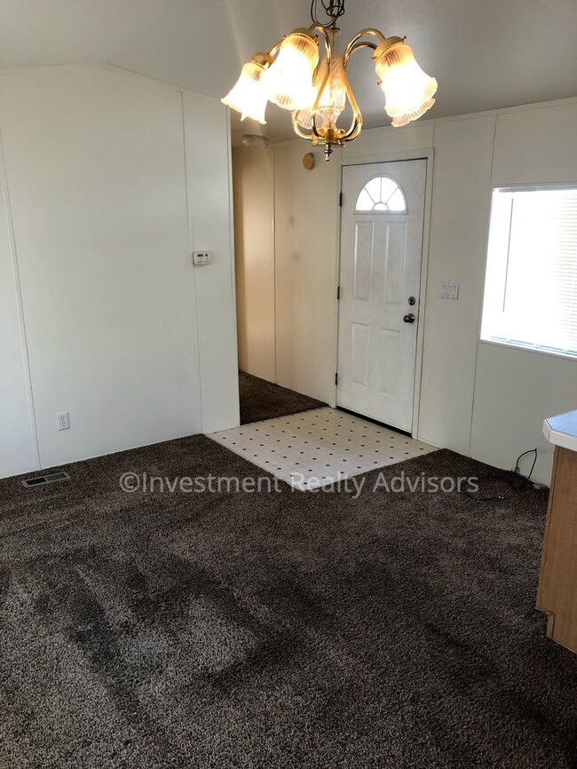 Foto del edificio - 421 N 200 W St