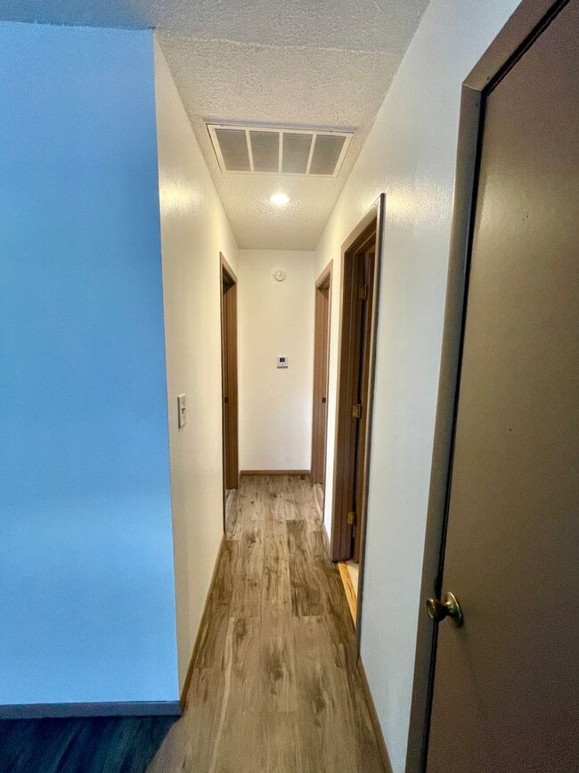 Foto del edificio - Pacific St., 2405 E.