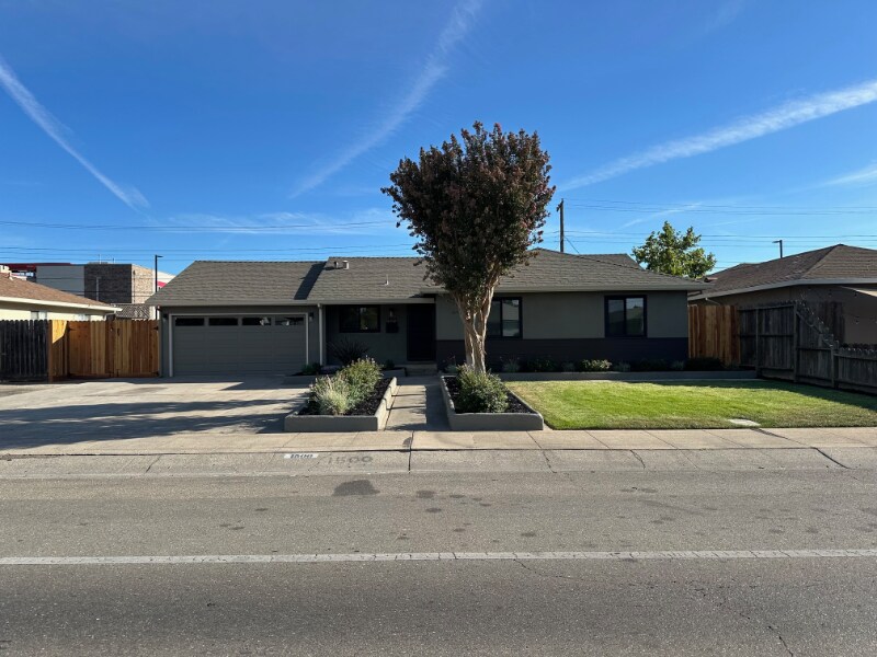 Foto principal - 1500 W Elm St