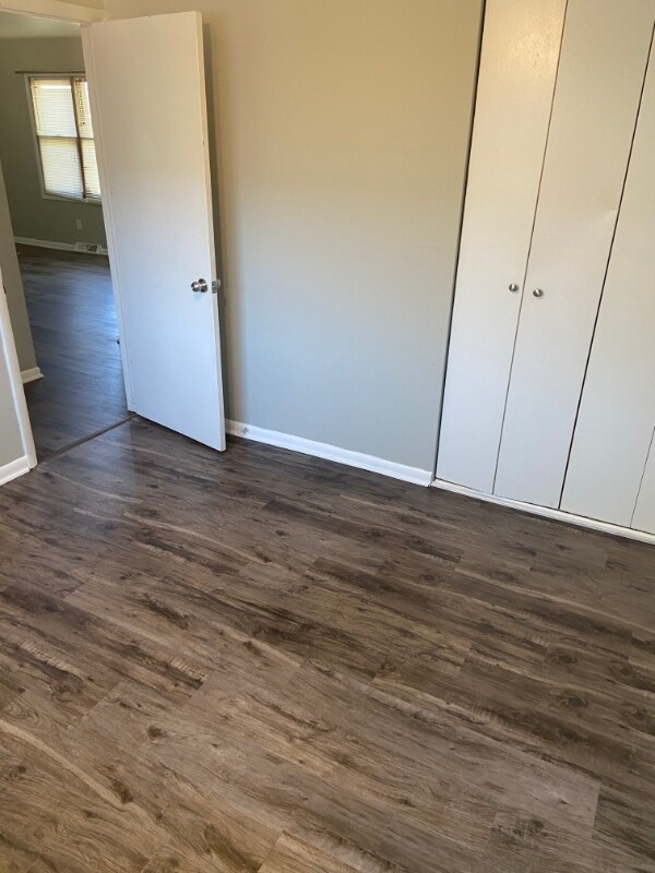 Foto del edificio - 7550 Catalpa Ave
