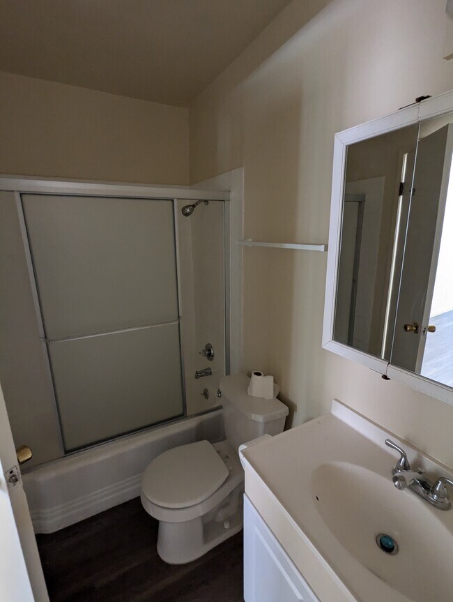 Building Photo - 383 N Prospero Dr