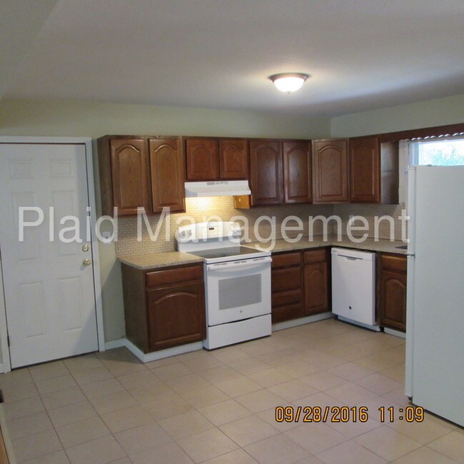 Foto del edificio - Check out Rently.com View property Now