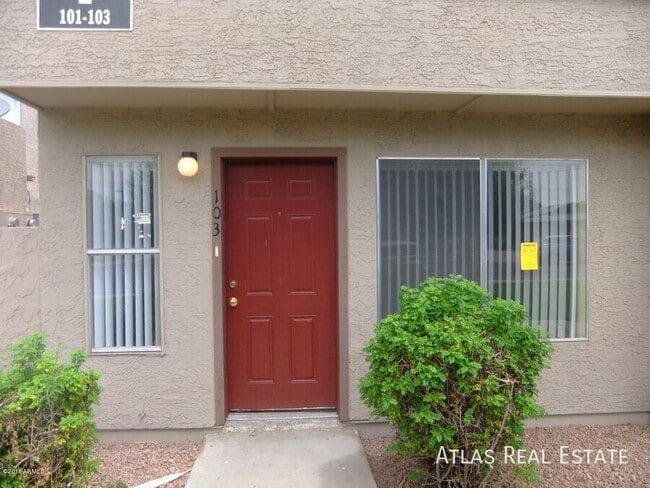 Building Photo - 4828 W Orangewood-103