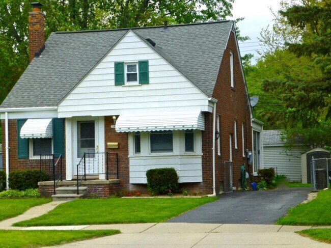 Foto del edificio - 1409 Gardenia Ave