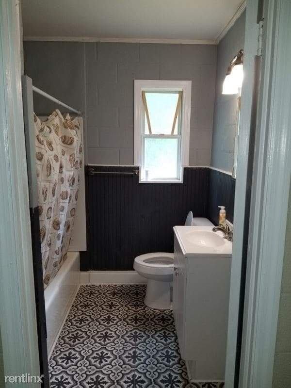 Building Photo - 2 br, 1 bath House - 137 Glover Dr