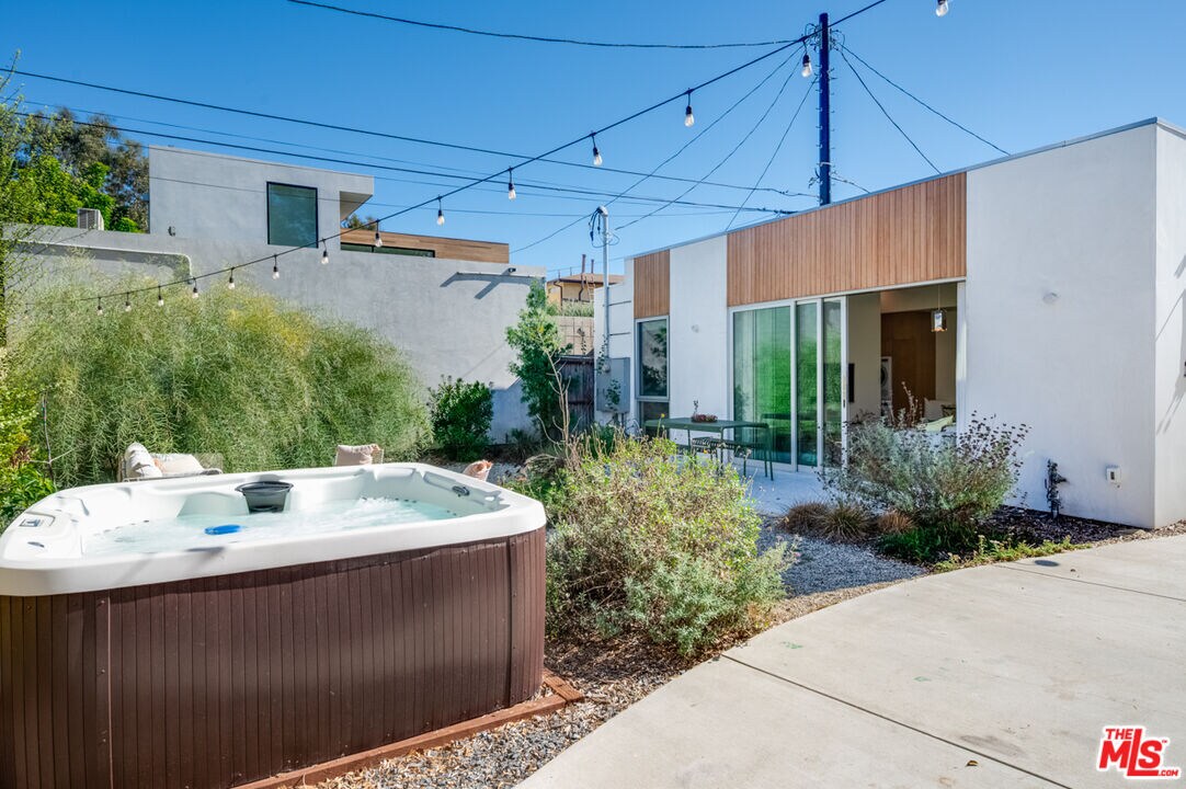 Foto principal - 1034 Vernon Ave