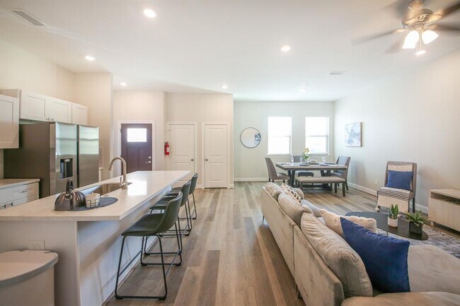 Foto del edificio - 504 Nursery Rd