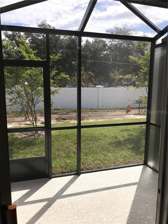 Foto del edificio - 104 Cedar Ave