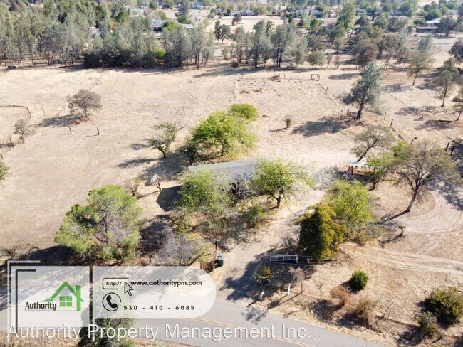 Building Photo - 3 br, 2 bath House - 17179 Fuzzy Lane