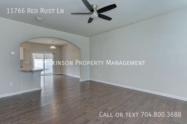 Building Photo - 11766 Red Rust Ln