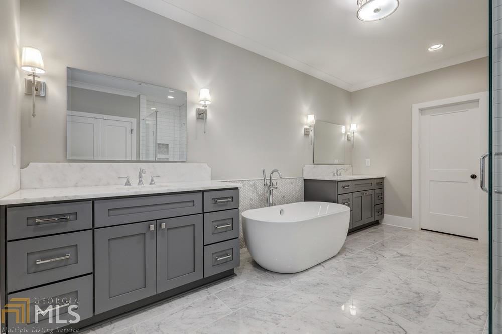 Foto principal - 1114 Blackshear Dr