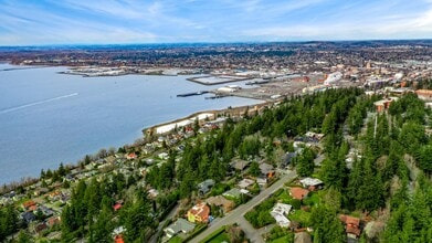 Building Photo - 314 Highland Dr