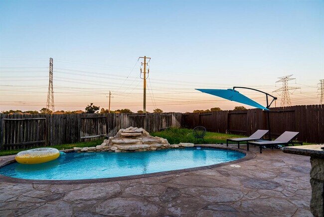 Foto del edificio - 3203 Hawkins Glen Ln