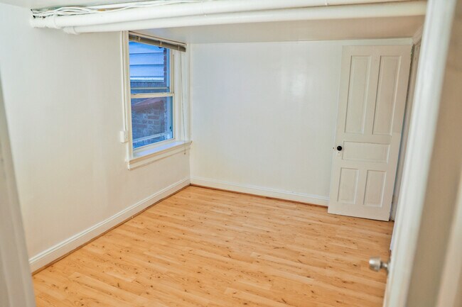 Building Photo - 1819 Lamont St NW