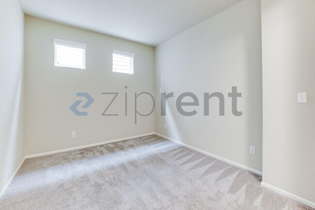 Foto del edificio - 18308 38th Dr SE