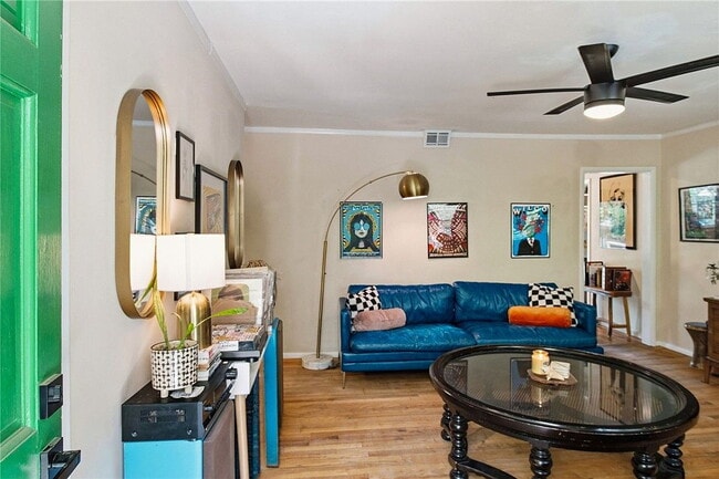 Foto del edificio - Single Family Home For Rent