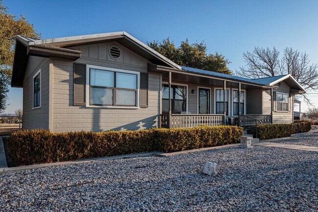 Foto del edificio - 234 Christie Ln