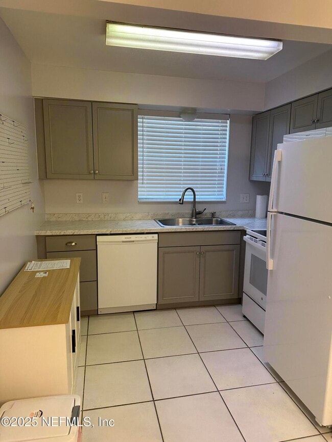 Building Photo - 5201 Atlantic Blvd