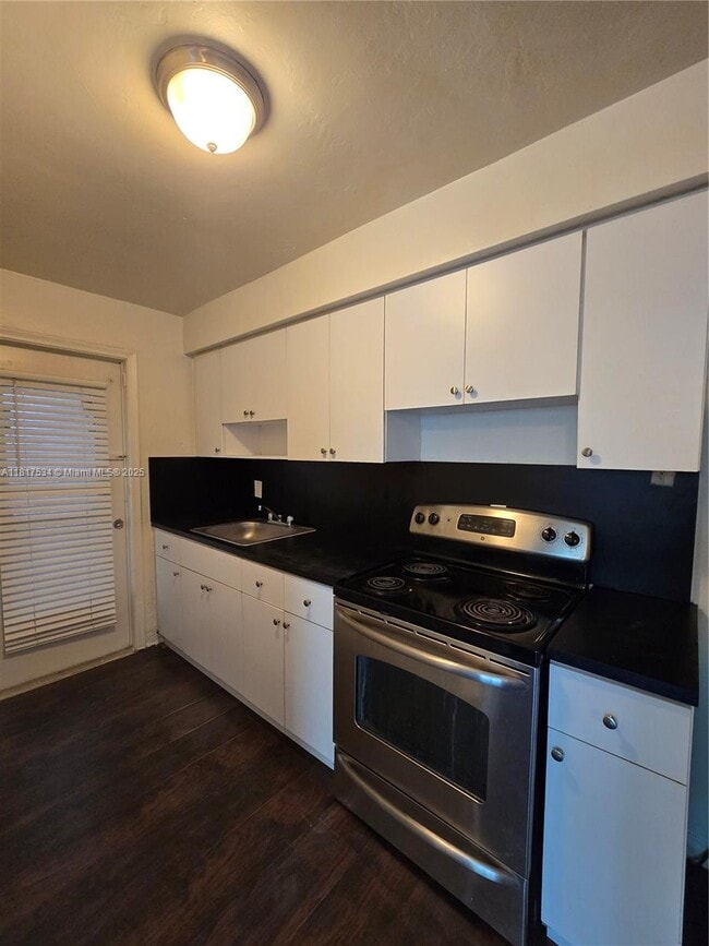 Foto del edificio - 16890 NE 21st Ave
