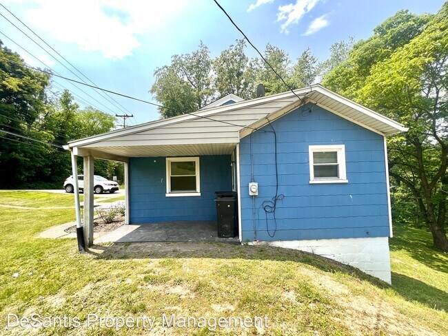 Foto del edificio - 3 br, 1 bath House - 1004 Gringo Rd