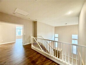 Building Photo - 8917 Waltzing Waters Ct