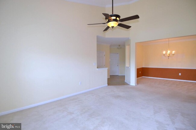 Building Photo - 1005 Samantha Ln