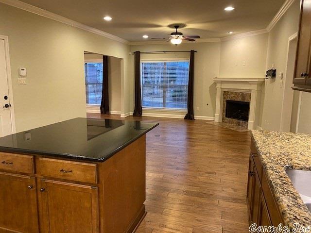 Building Photo - 521 Garden Valley Loop