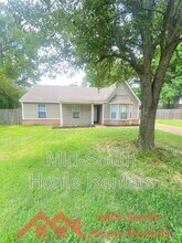 Building Photo - 4417 Willow Springs Cove