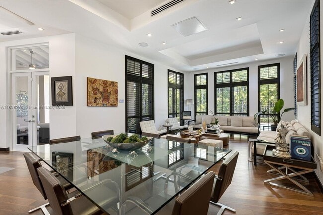 Building Photo - 765 Allendale Rd