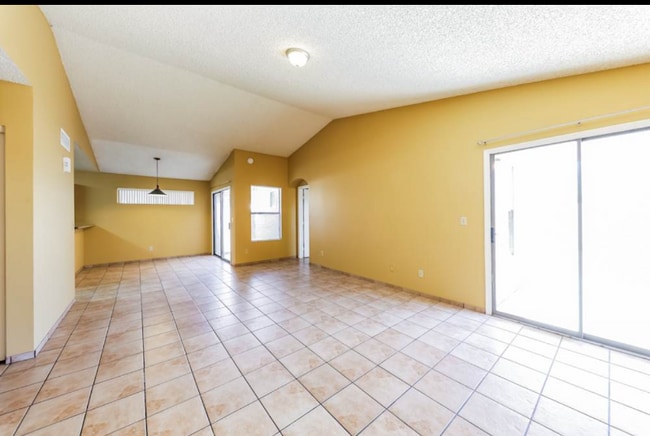 Building Photo - 4545 N 67th Ave